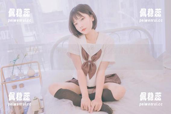 谁能拒绝Messie Huang的吊带？来瞧这美图合集，脑海中浮现的人物场景...